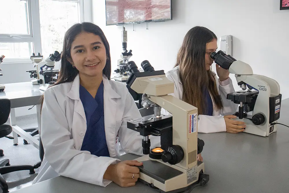 Escenarios clínicos en el pregrado en medicina de la Universidad del Rosario