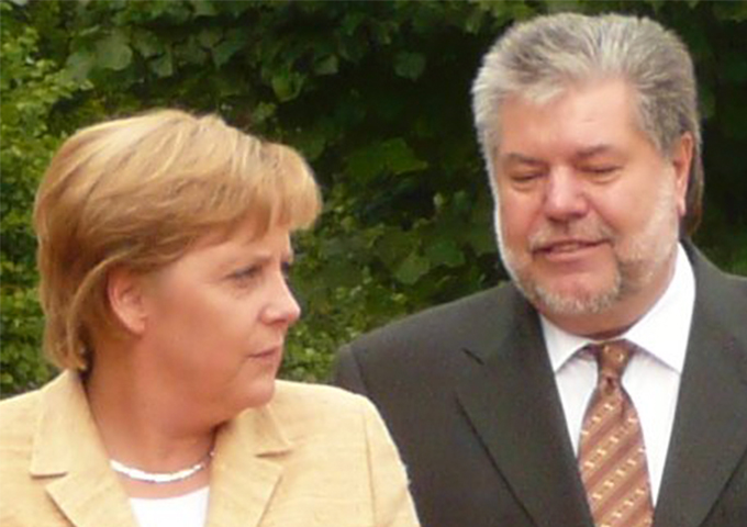 Merkel y Kurt Beck en septiembre de 2007 - Dominio público